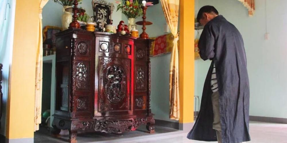 Những cấm kỵ khi bày bàn thờ ngày Tết