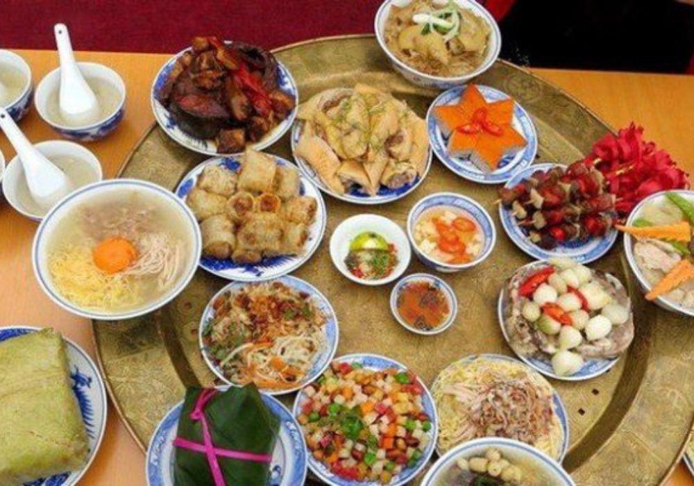 Mâm cúng cơm miền Bắc