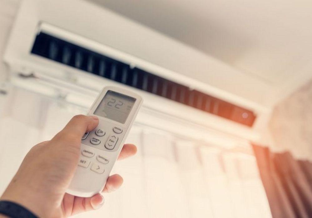 Hạn chế tắt và bật máy lạnh liên tục
