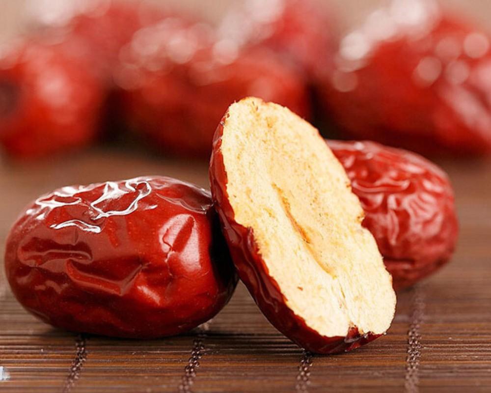 Ăn táo đỏ khô có giảm cân không?