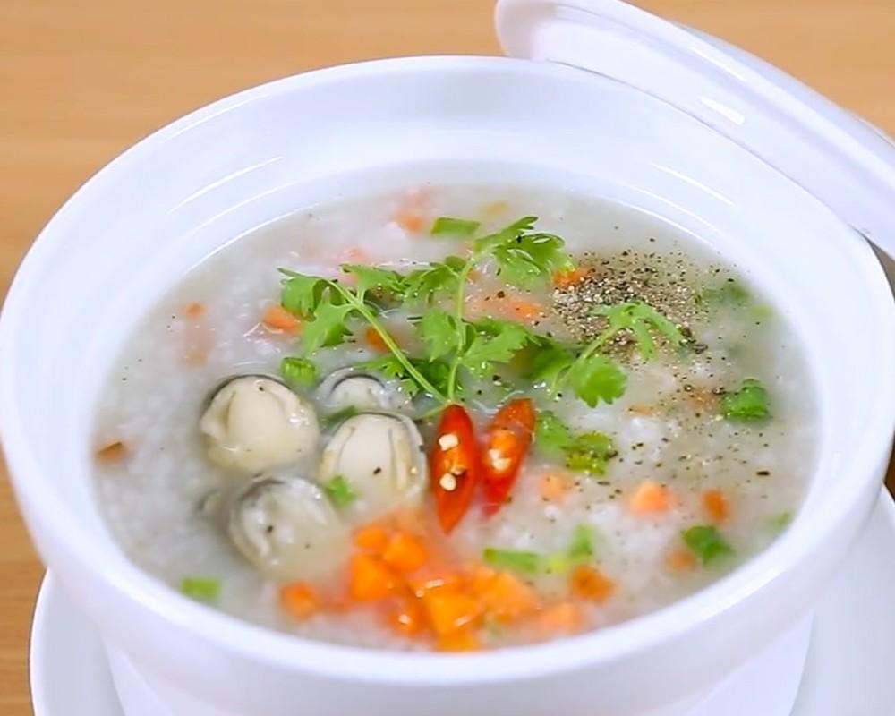 Cháo nấm rơm hạt sen