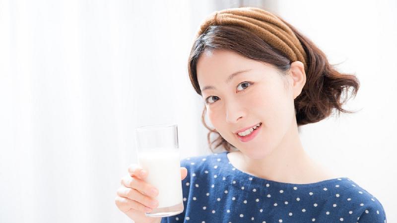 Uống sữa trái cây có nhiều lợi ích cho sức khỏe