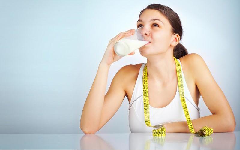 Uống sữa trái cây không nhất thiết làm bạn tăng cân