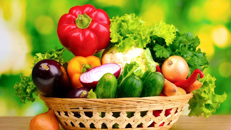 Rau xanh hỗ trợ tăng cường hệ miễn dịch và khả năng chống oxy hóa