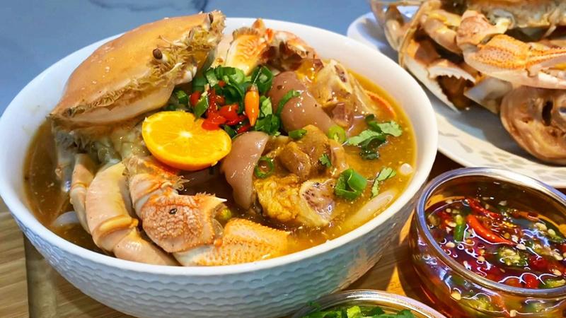 Bánh canh ghẹ là một trong các món ăn miền Nam ngon