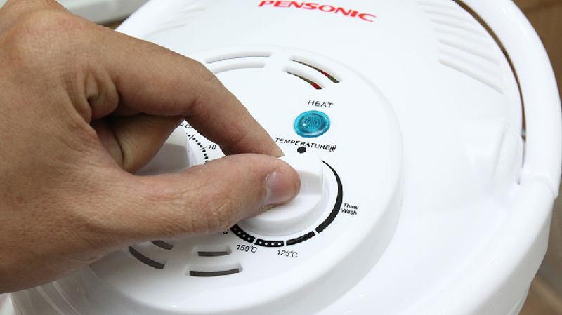 Cài đặt thời gian hoạt động của lò khoảng 5 phút