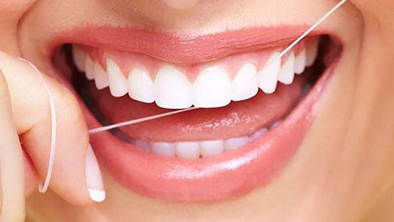 Chỉ nha khoa có thể loại bỏ được khoảng 40% mảng bám trên răng