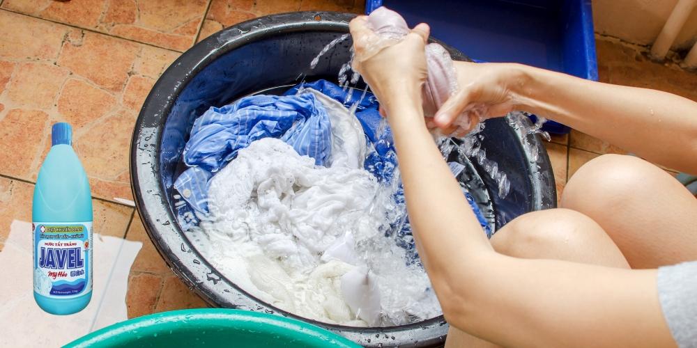 Nước tẩy Javel