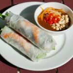 Gỏi cuốn tôm thịt sốt bơ đậu phộng