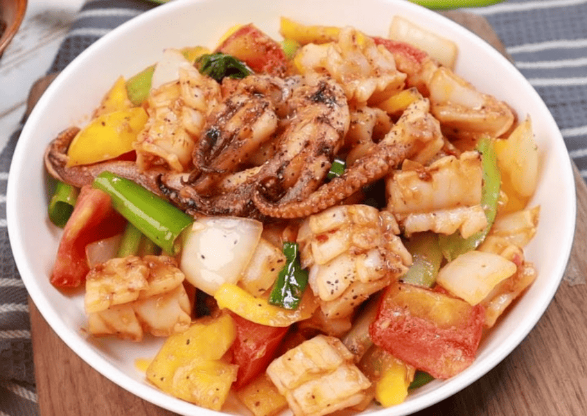 Mực xào chua ngọt bùng vị thơm ngon