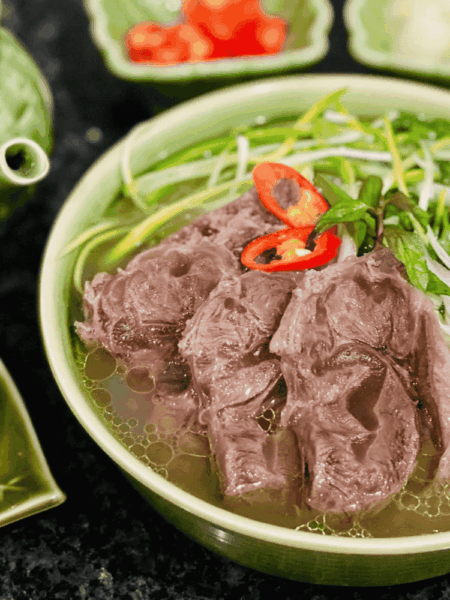 Món phở Hà Nội thơm ngon chuẩn vị