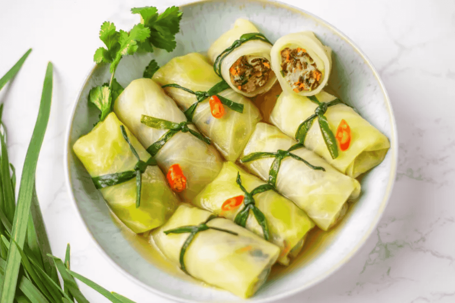bắp cải cuộn thịt thơm ngon