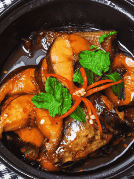Cá basa kho nghệ – Món kho dân dã, ăn bắt cơm