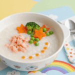 Cháo cá hồi rau củ cho bé – Dinh dưỡng, mềm mịn, dễ ăn
