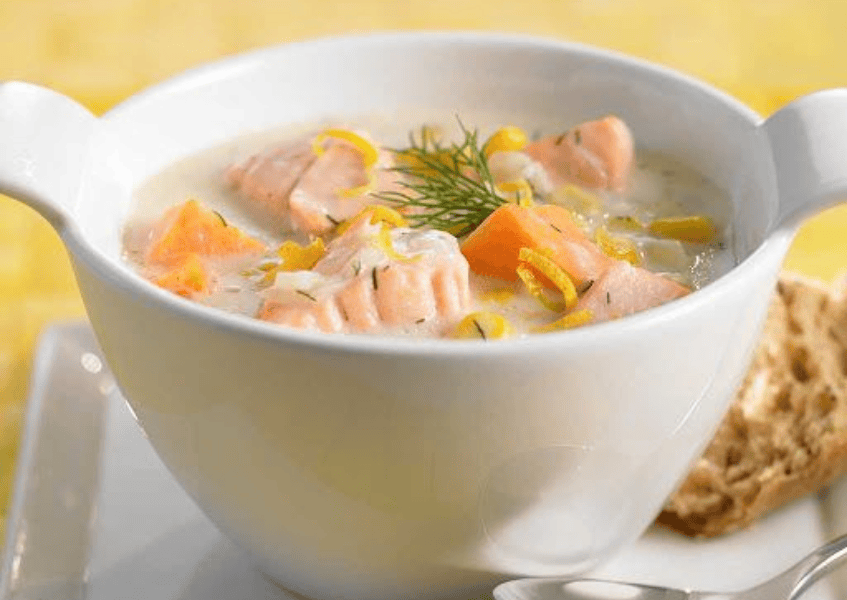 Cháo cá hồi rau củ cho bé