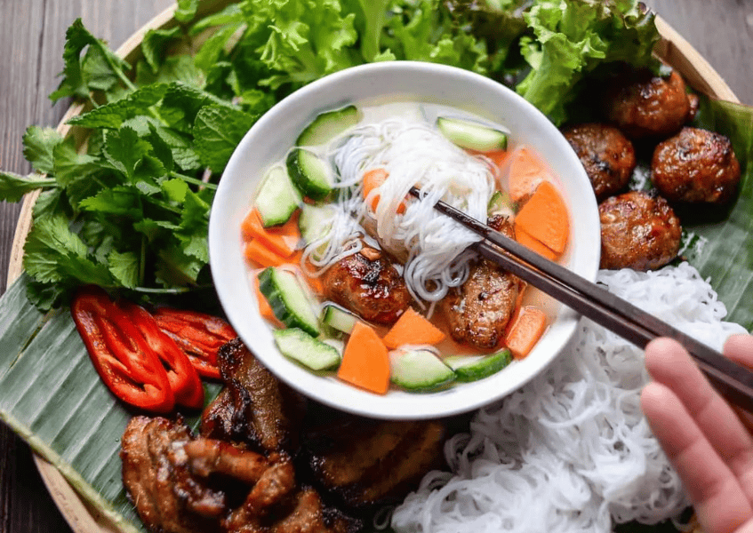 Học cách làm bún chả miền Bắc chuẩn Hà Nội tại nhà
