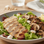 Salad gà nấm cho những ai đang tìm kiếm một bữa ăn nhẹ nhàng