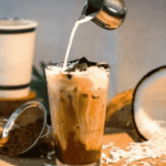 Sinh tố dừa cacao đơn giản, dễ làm tại nhà