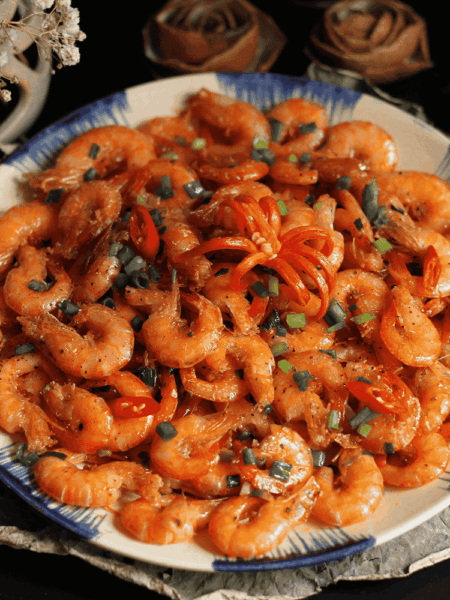 Tôm rim mặn ngọt – món kho đậm đà, hao cơm khó cưỡng