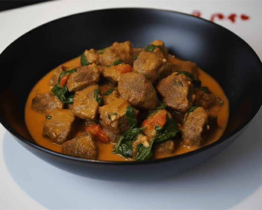 Món bắp bò xào lăn thơm béo