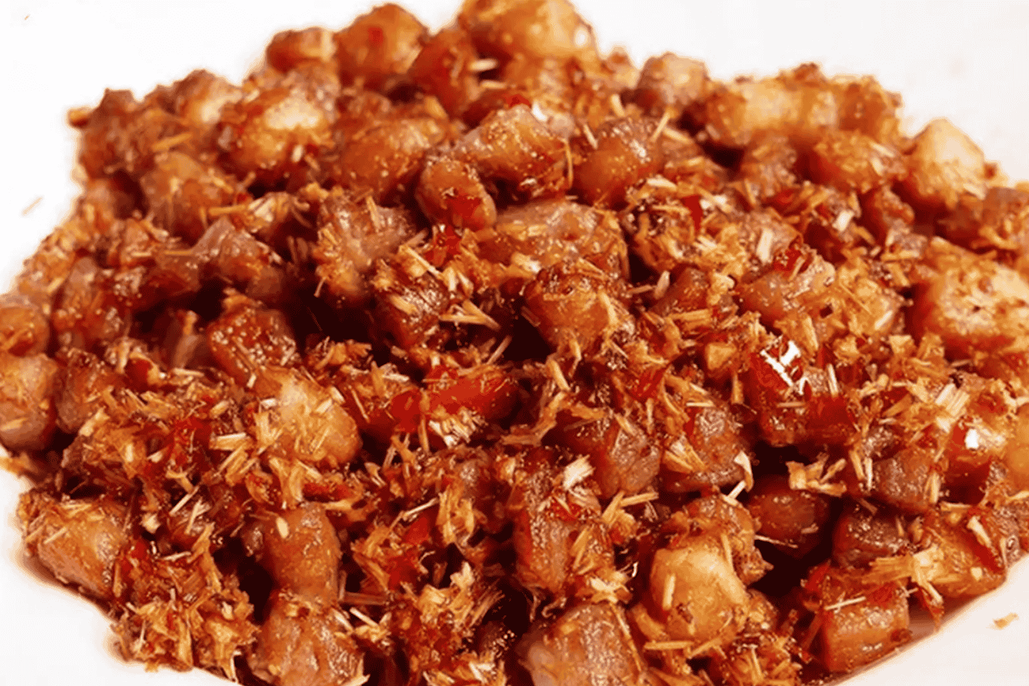 cach-lam-nac-dam-xao-sa-ot-thom-lung-thit-mem-cay-nong