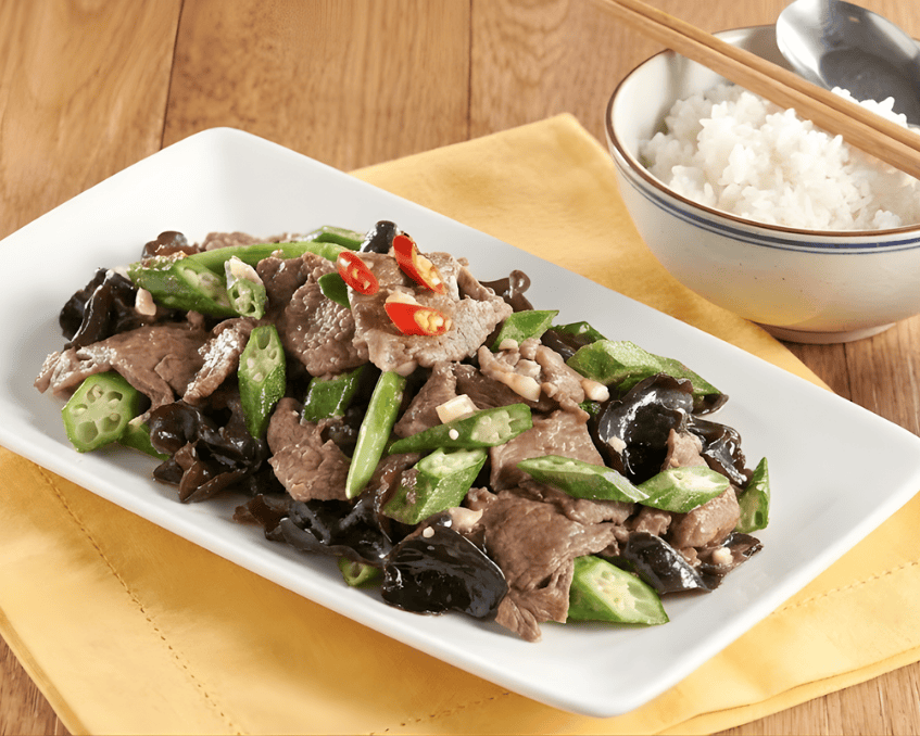 Khám phá cách làm thịt bò xào đậu bắp mộc nhĩ thơm ngon, bổ dưỡng. Thịt bò mềm, đậu bắp giòn, mộc nhĩ sần sật.