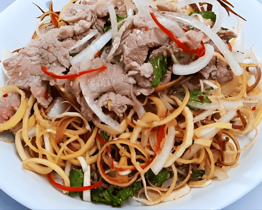 Gỏi bắp bò hoa chuối 