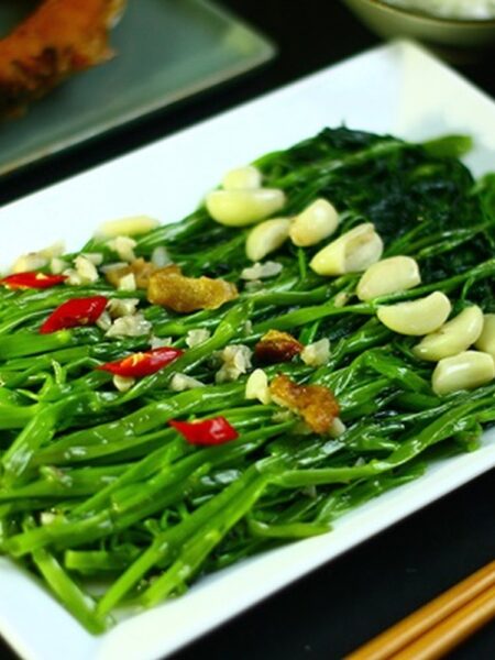 Cách làm rau muống xào chao