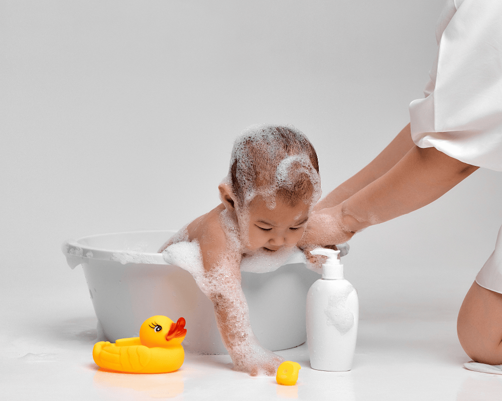 Sữa tắm gội lành tính dịu nhẹ cho bé