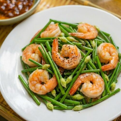 Cách làm nõn tôm xào bông hẹ tươi ngon cho gia đình dịp Tết sum vầy