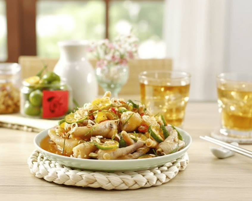 Chân gà ngâm sả tắc