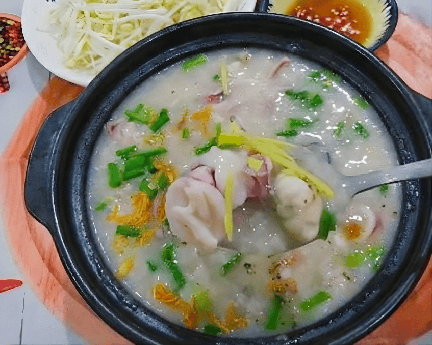 Món cháo hàu sữa mực tươi thơm béo