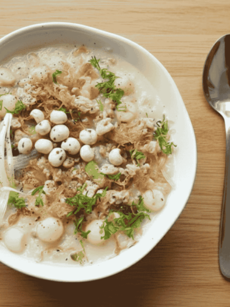 Món cháo thịt bầm rau củ hạt sen