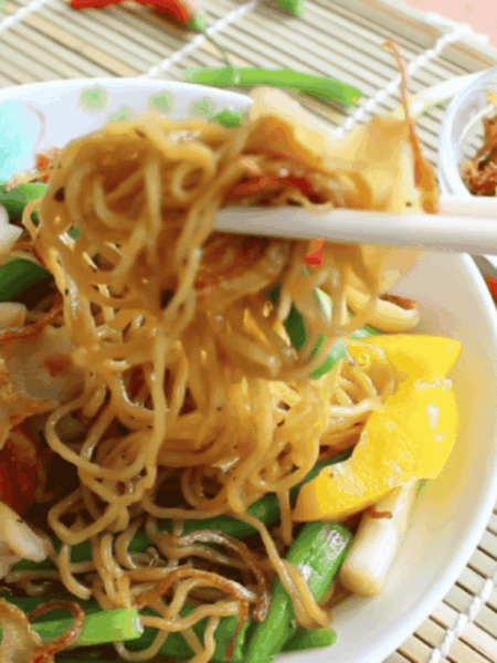 Cách làm mì bào ngư xào rau củ thơm ngọt, dai giòn siêu hấp dẫn