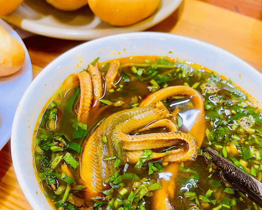 Món súp lươn chuẩn vị xứ Nghệ