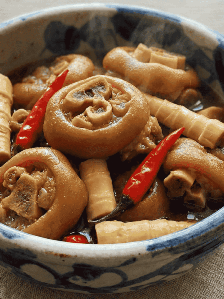 Món giò heo kho măng