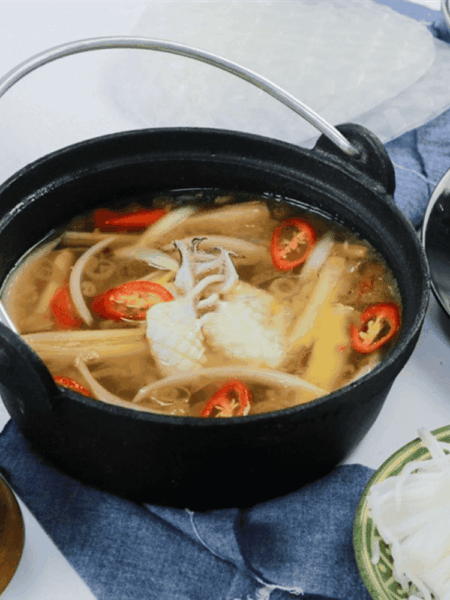 lau-muc-nhung-giam-mon-an-thanh-mat-dam-vi-bien