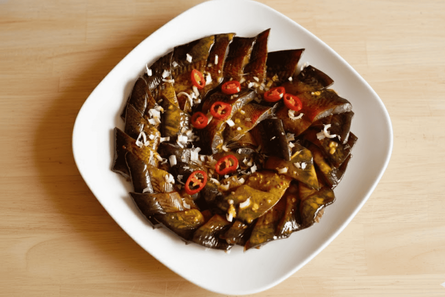 Lươn xào sả ớt – Món ngon đậm đà, thơm nức gian bếp Việt