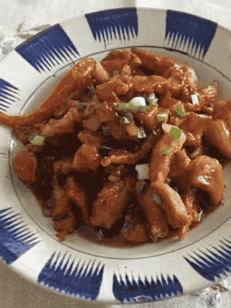 Món thịt vai kho tiêu