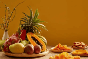 Tuyệt chiêu chọn: Trái cây chưng Tết sao cho đẹp, tươi lâu và ý nghĩa