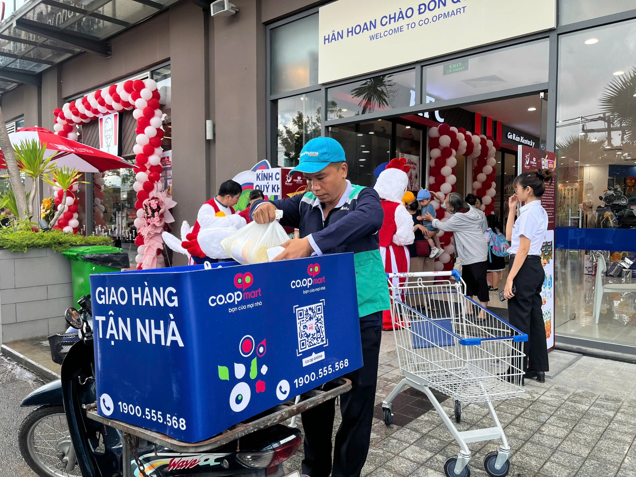  Tại Co.op Online, khách hàng có thể chủ động hẹn giờ giao hàng