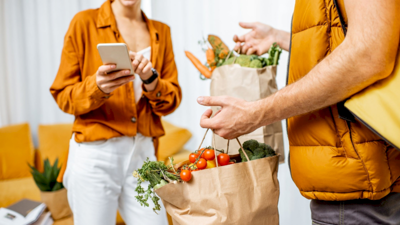 Cần cẩn trọng khi lựa chọn app siêu thị online 
