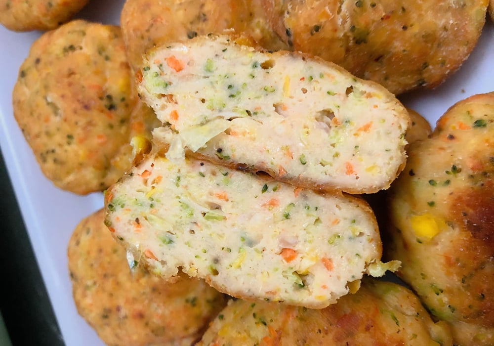 Chả ức gà rau củ sấy phù hợp cho chế độ ăn kiêng lành mạnh