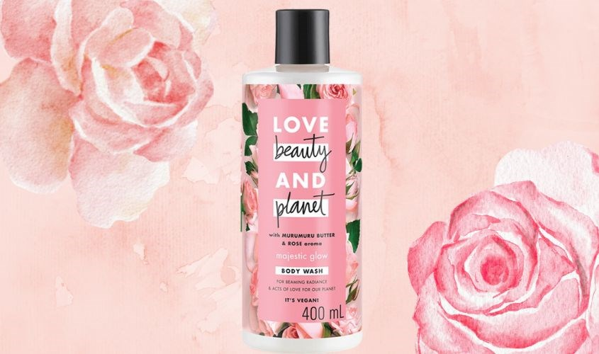 Sữa tắm Love Beauty and Planet được các bạn nữ đặc biệt yêu thích