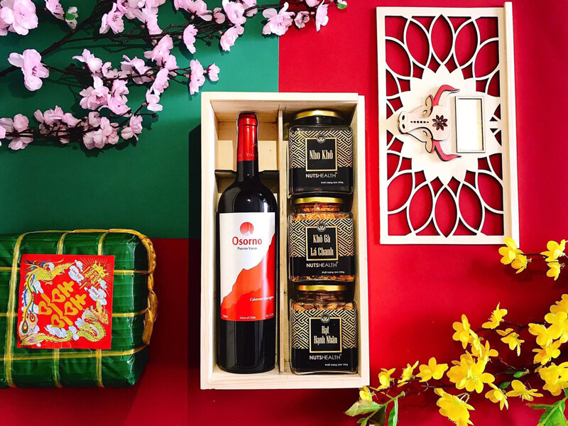 Rượu vang thích hợp để gia đình nhâm nhi trong bầu không khí Tết sum vầy 
