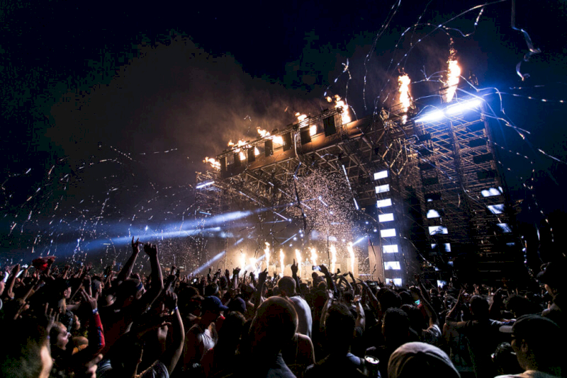 Đi xem hòa nhạc là cách xả stress cuối tuần vô cùng hiệu quả