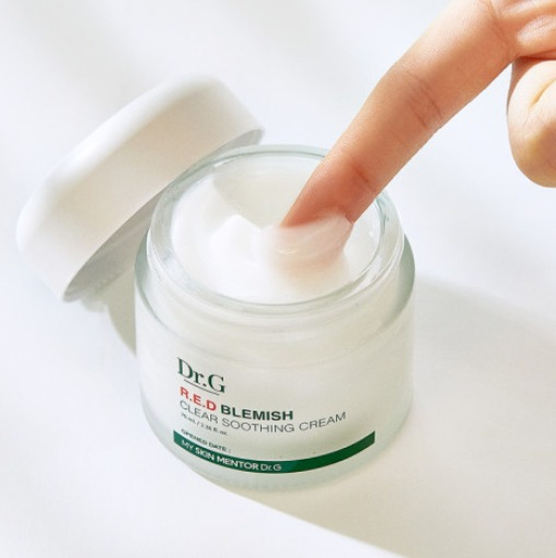 Dr.G R.E.D Blemish làm dịu và phục hồi da khô nổi mụn tuyệt vời