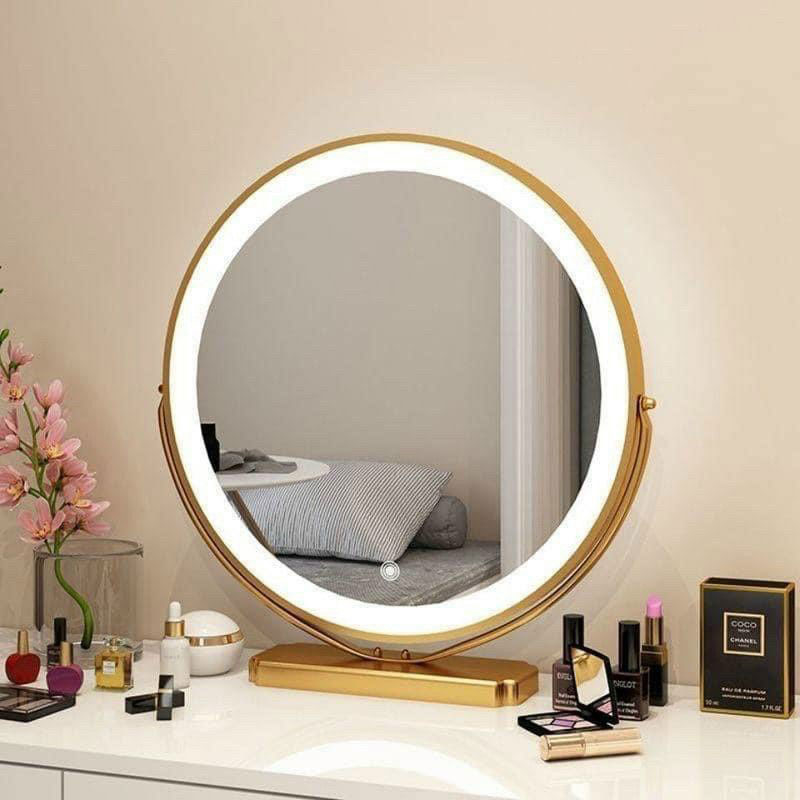 Gương đèn LED trợ sáng giúp nàng trang điểm không tì vết