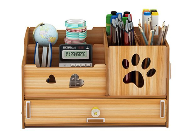 Hộp cắm bút bằng gỗ mang lại vẻ đẹp cực kỳ cổ điển