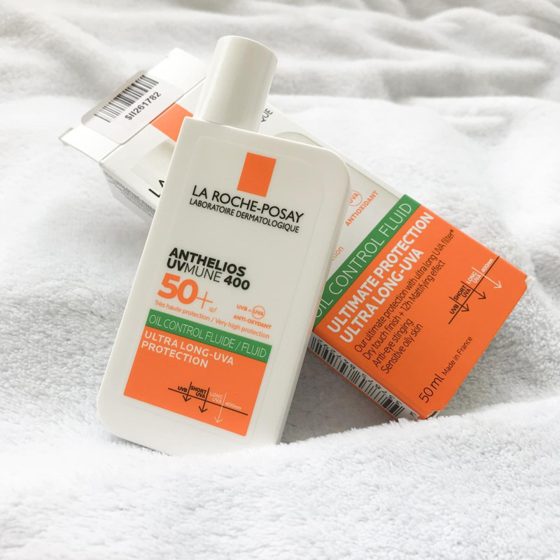 La Roche Posay dạng fluid lỏng nhẹ kiềm dầu cực kỳ hoàn hảo